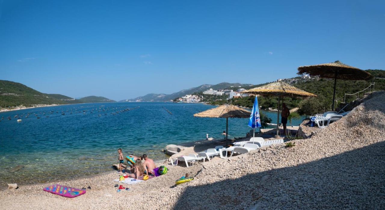 Beautiful Fully Renovated Apartment By The Sea, Large Balcony With Enchanting Views Neum Bagian luar foto