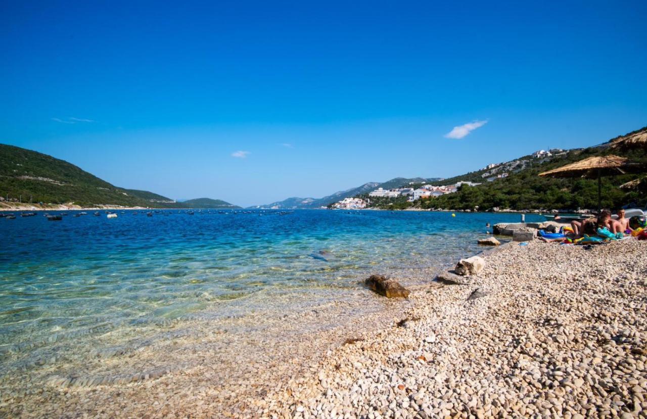 Beautiful Fully Renovated Apartment By The Sea, Large Balcony With Enchanting Views Neum Bagian luar foto
